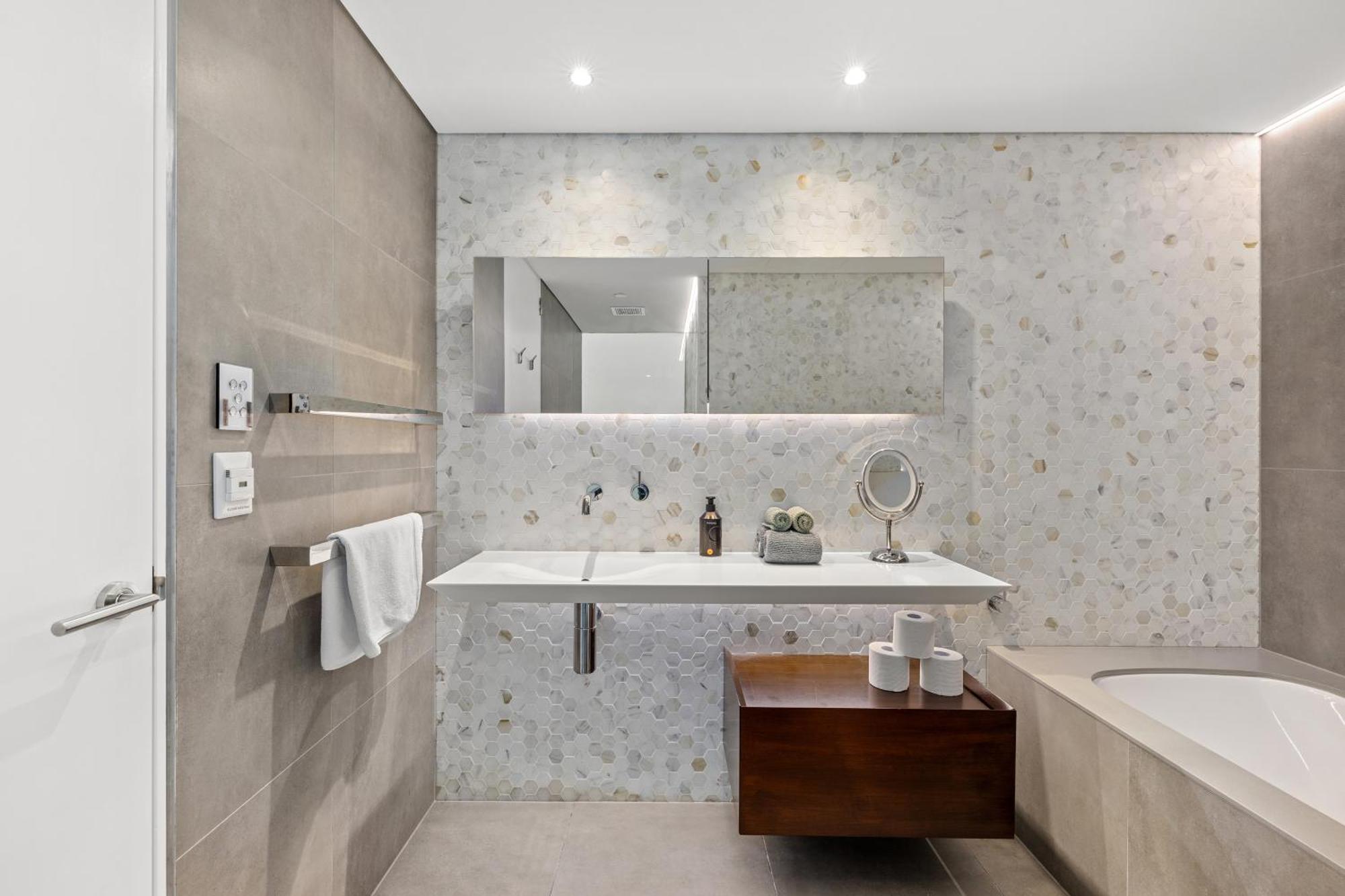 3 Bedroom Darling Harbour Apartment Сідней Екстер'єр фото