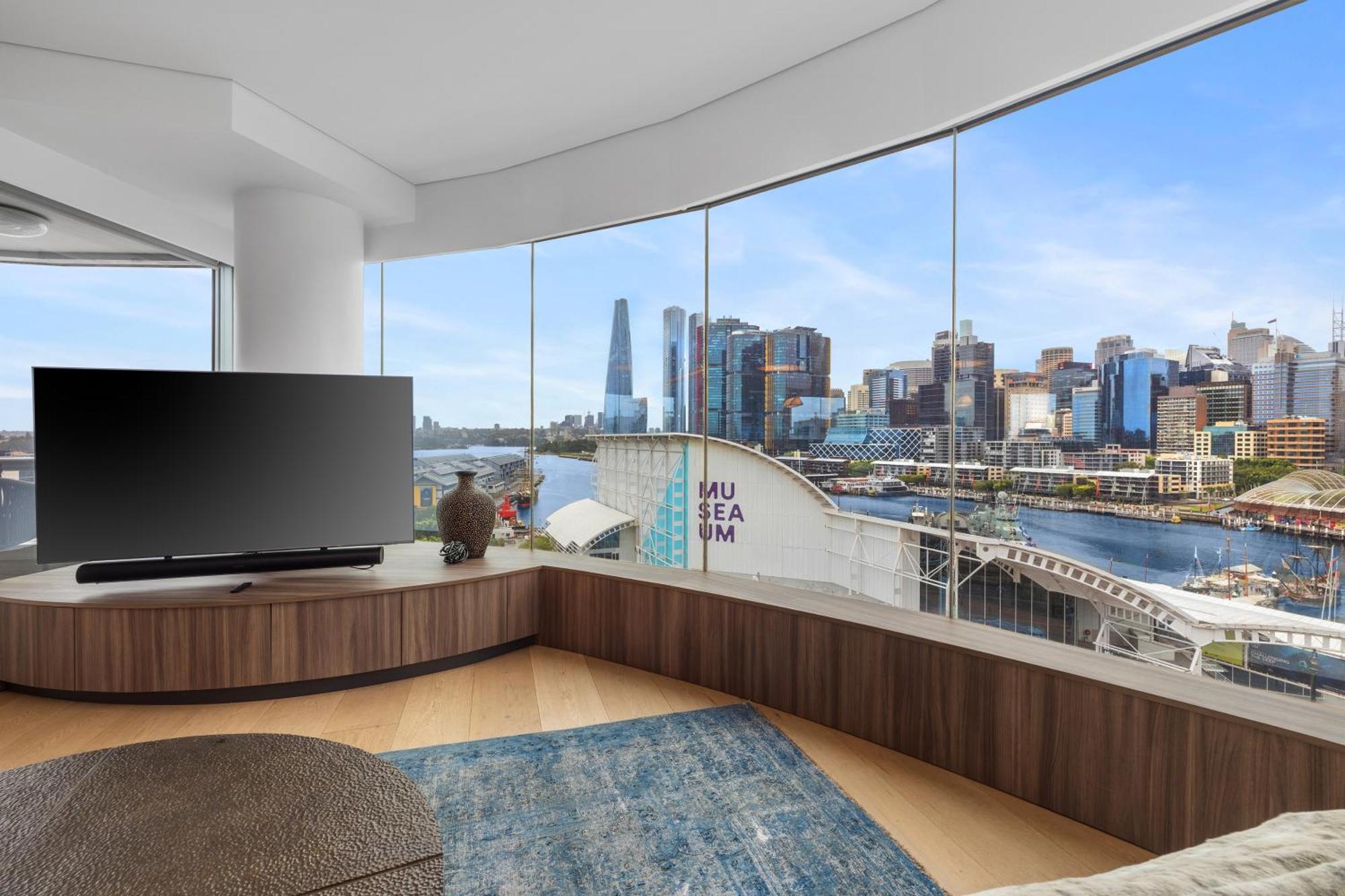 3 Bedroom Darling Harbour Apartment Сідней Екстер'єр фото